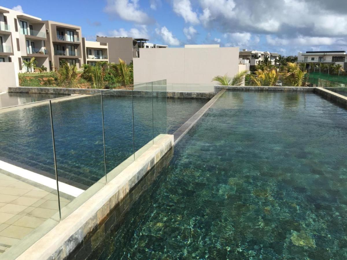Apartment With A Sea View 罗驰诺尔 外观 照片
