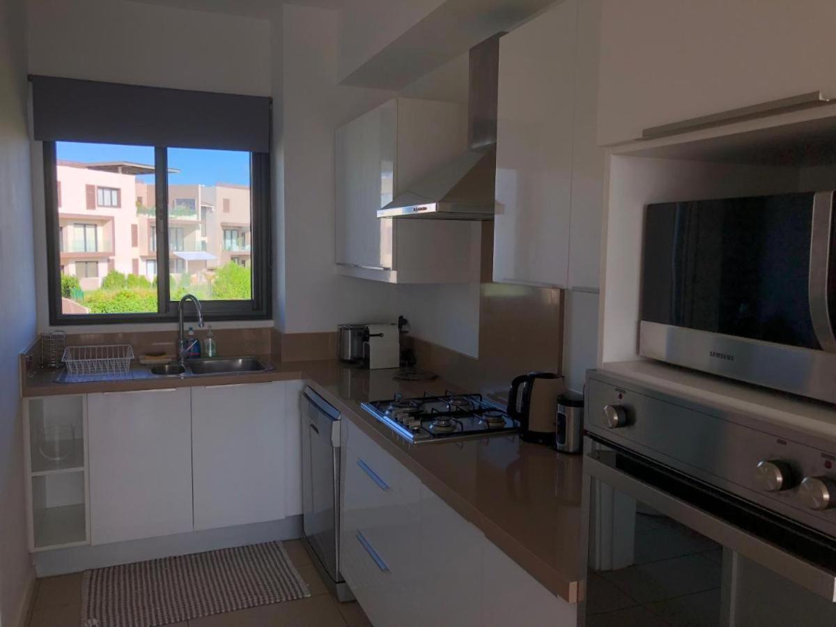 Apartment With A Sea View 罗驰诺尔 外观 照片
